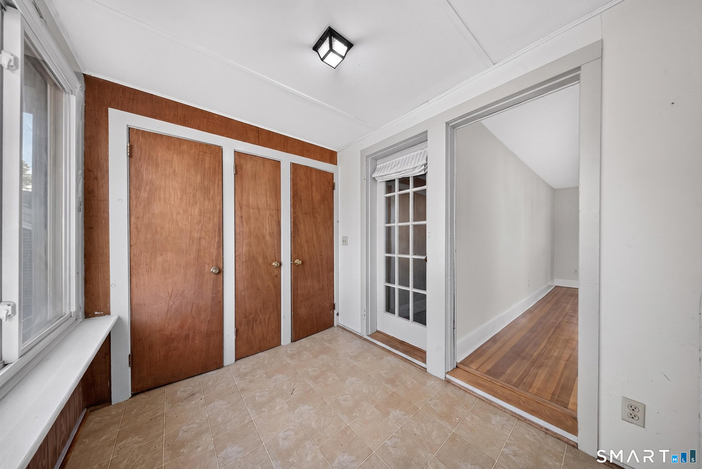 78 Waverly Avenue - Photo 5