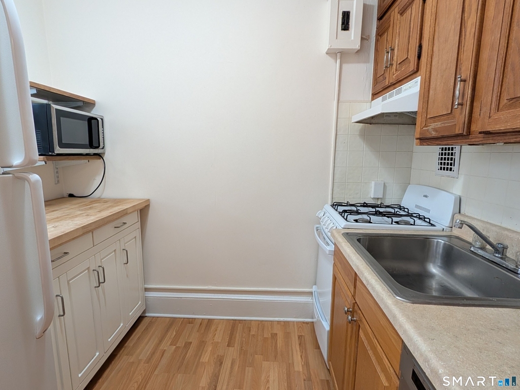 53 Prospect Street - Photo 4