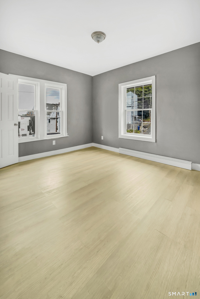 54 High Street - Photo 4