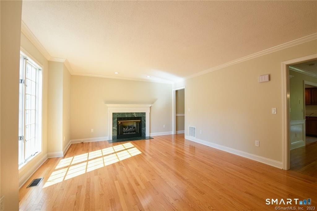 16 Harold Road - Photo 3