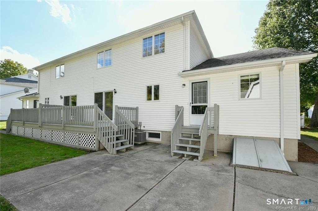 16 Harold Road - Photo 32