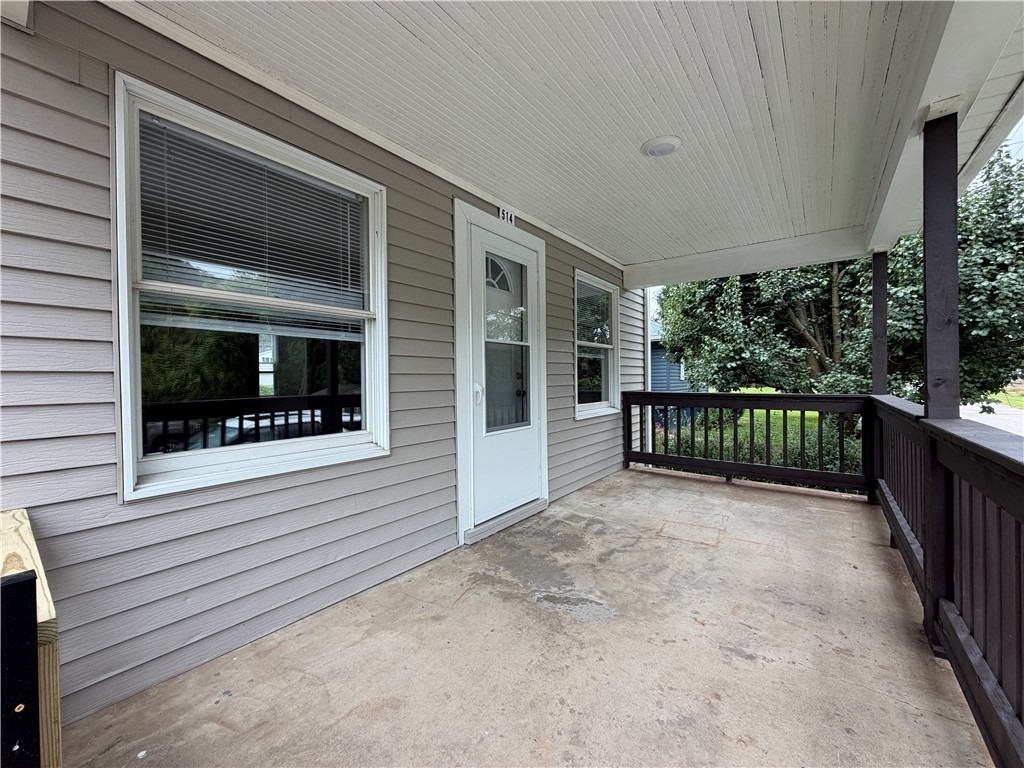 514 Railroad St - Photo 21