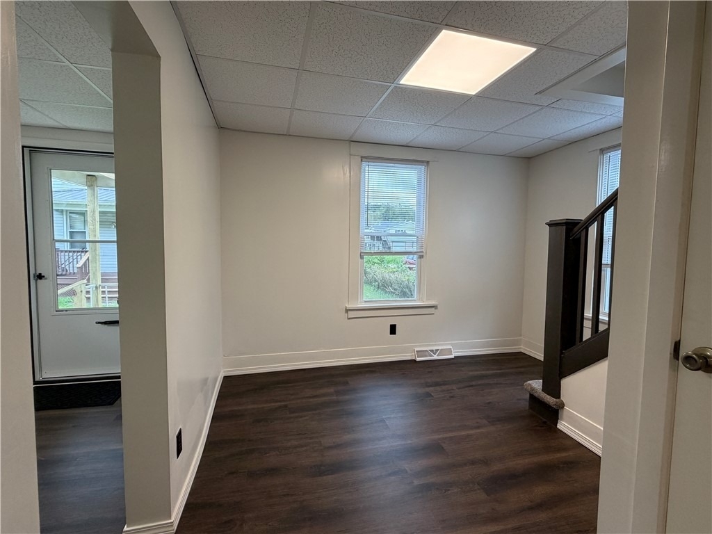 514 Railroad St - Photo 5