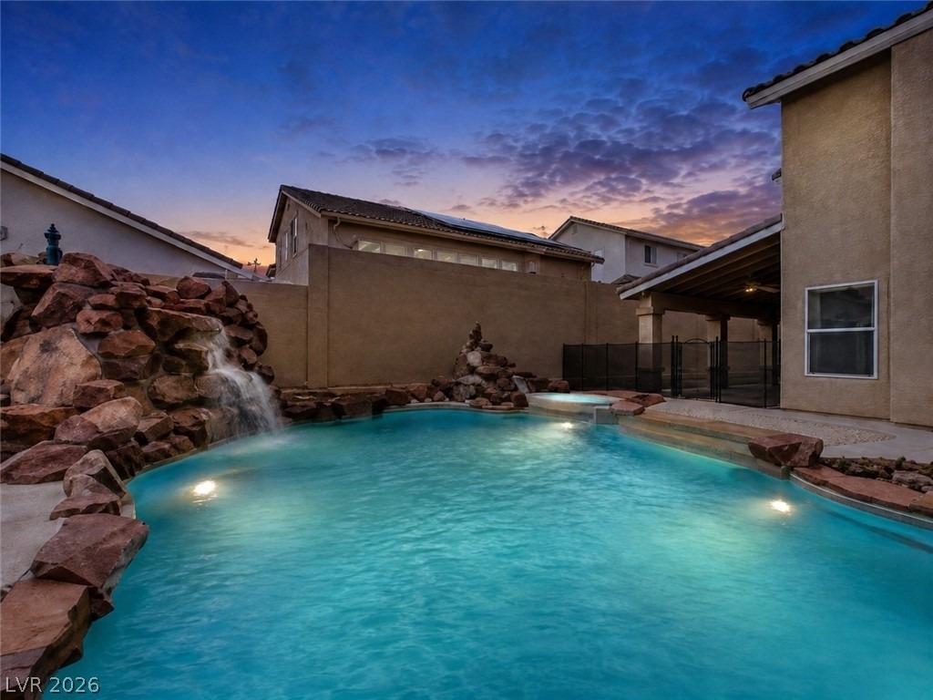 1601 Vespertina Court - Photo 26