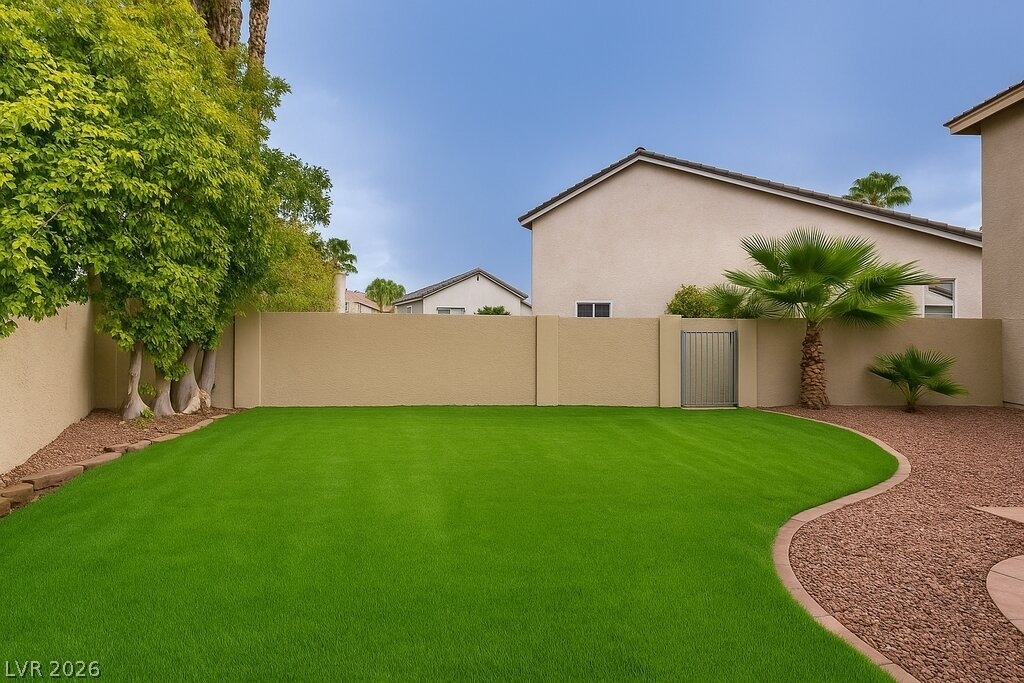 1601 Vespertina Court - Photo 29