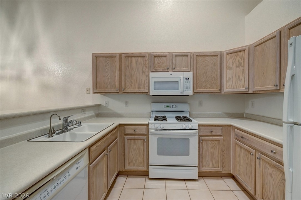 2000 Quartz Cliff Street - Photo 15