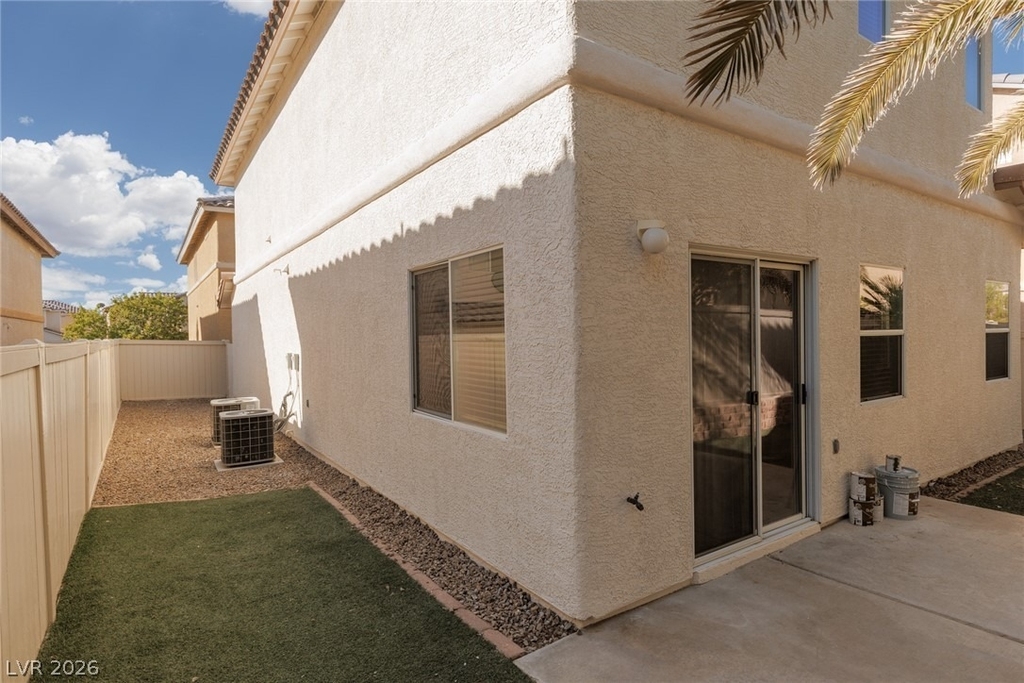 7880 Millbrookshire Way - Photo 19