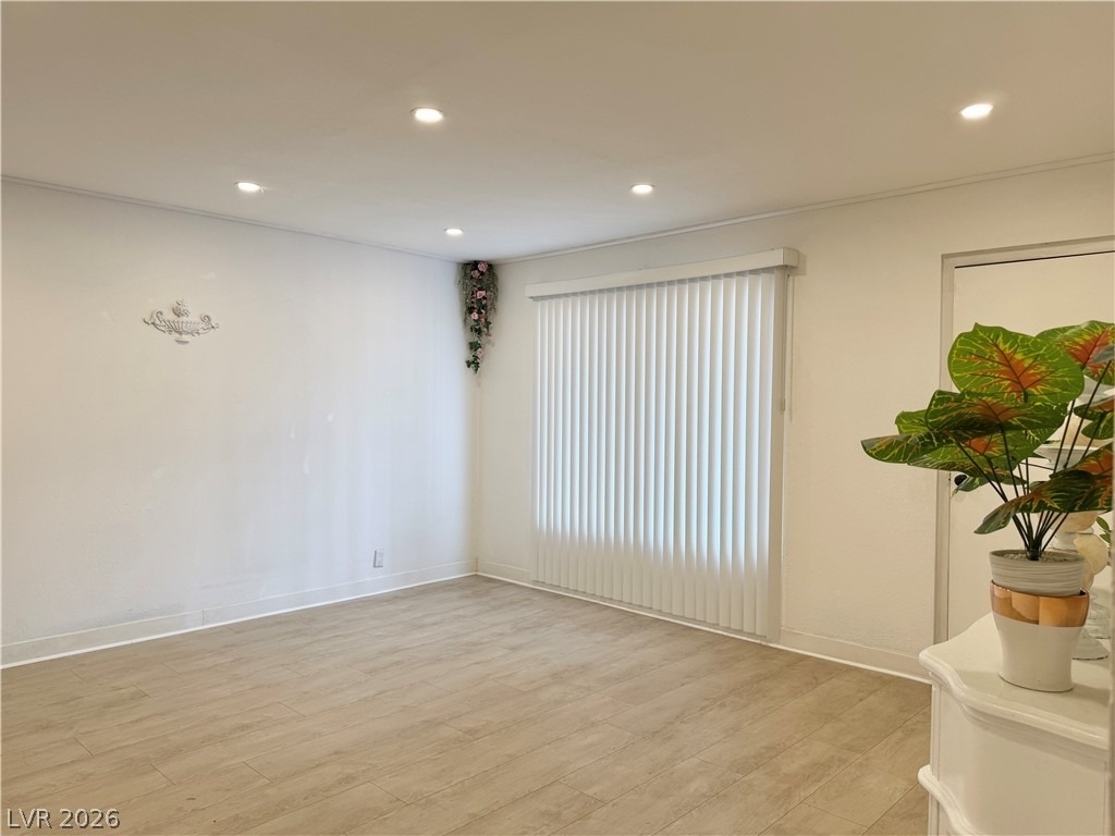 575 S Royal Crest Circle - Photo 11