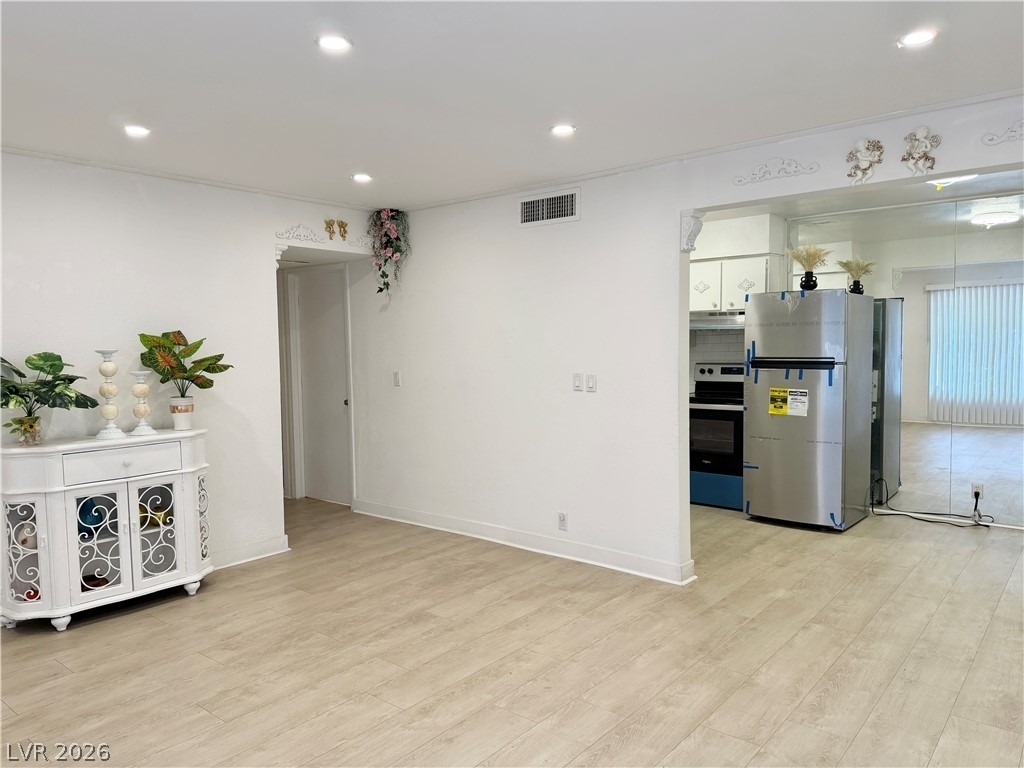 575 S Royal Crest Circle - Photo 6