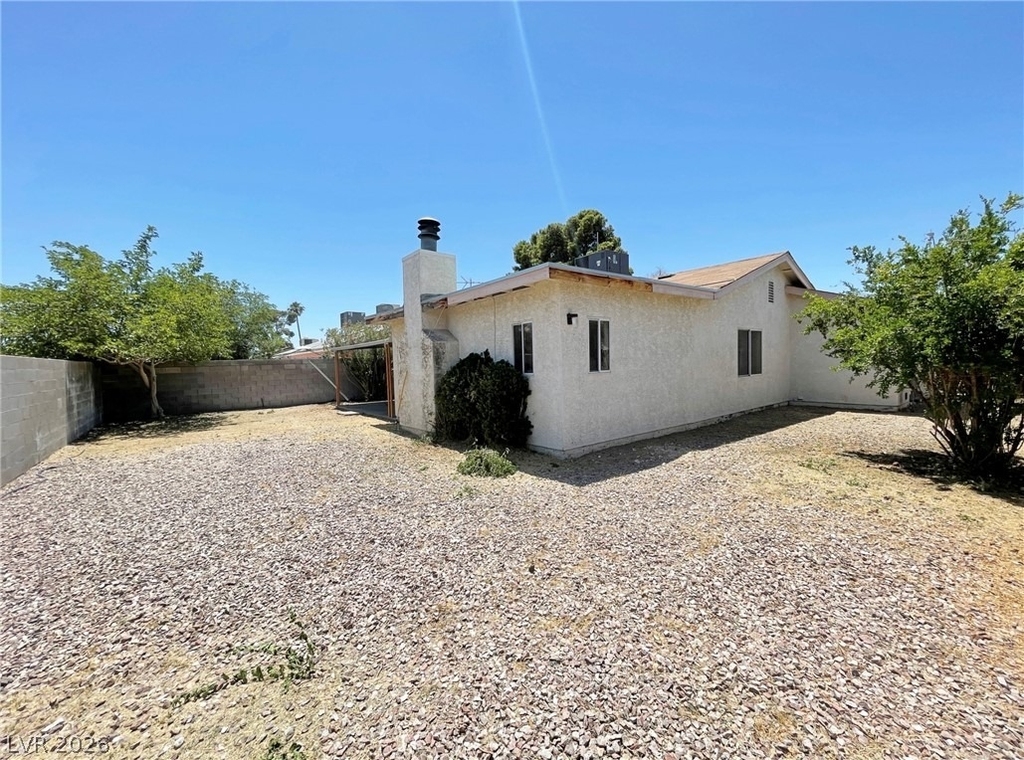 1625 Crest Haven Avenue - Photo 13