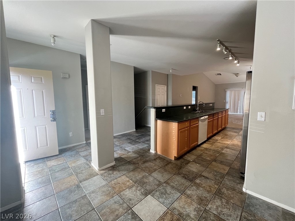 804 Peachy Canyon Circle - Photo 2