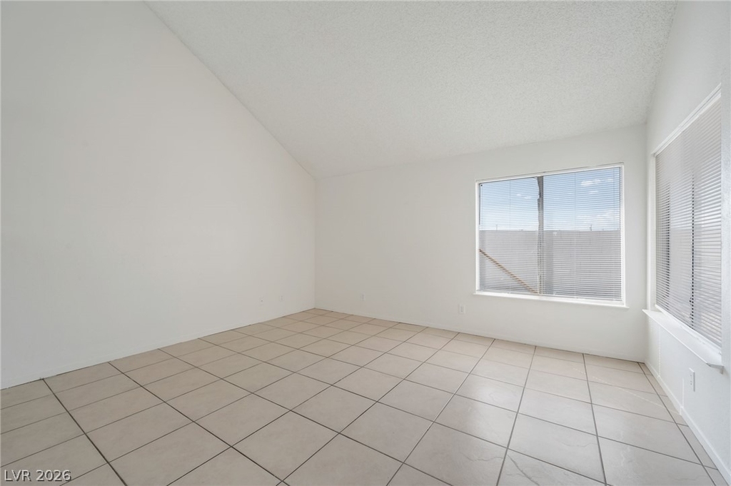 4427 Faberge Avenue - Photo 3