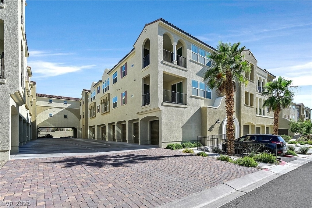 2555 Hampton Road - Photo 3