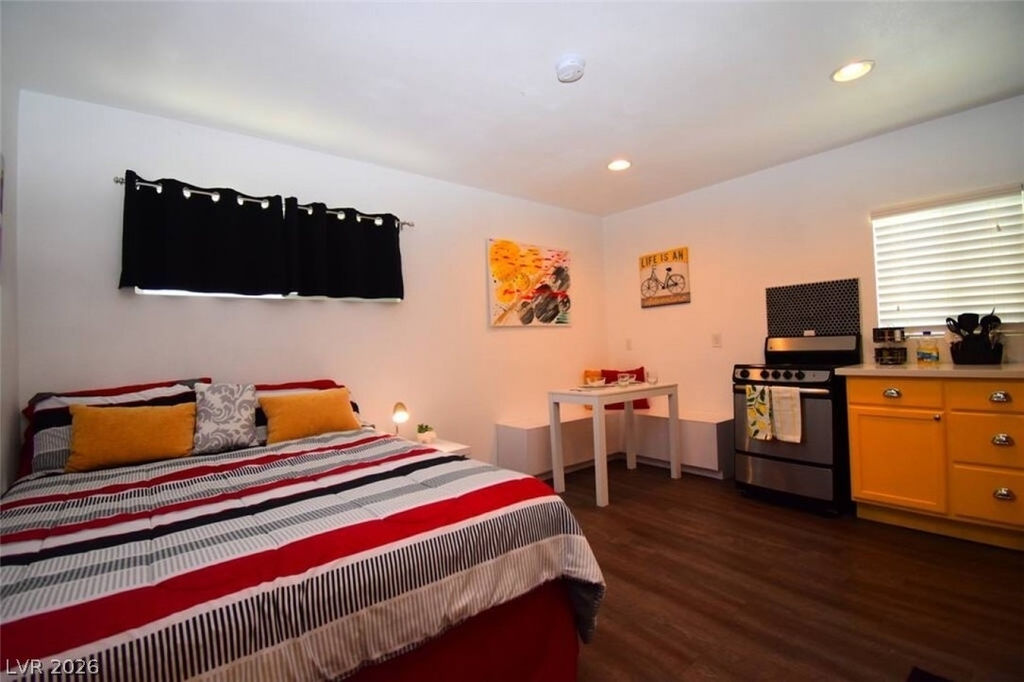 308 S 10th Street - Photo 2