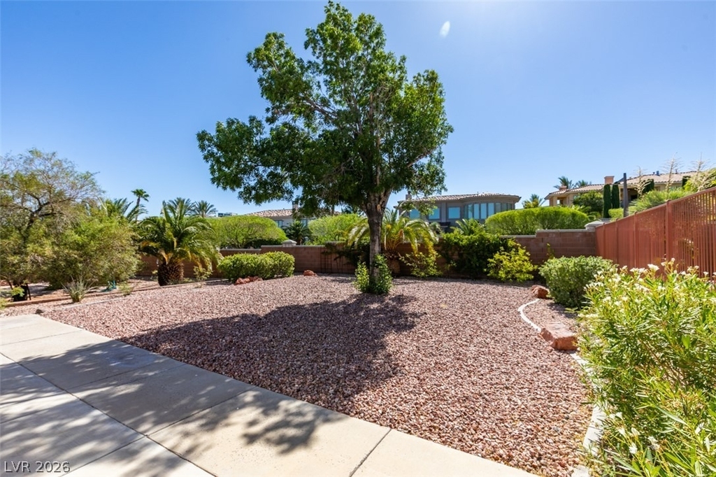 1864 High Mesa Drive - Photo 19