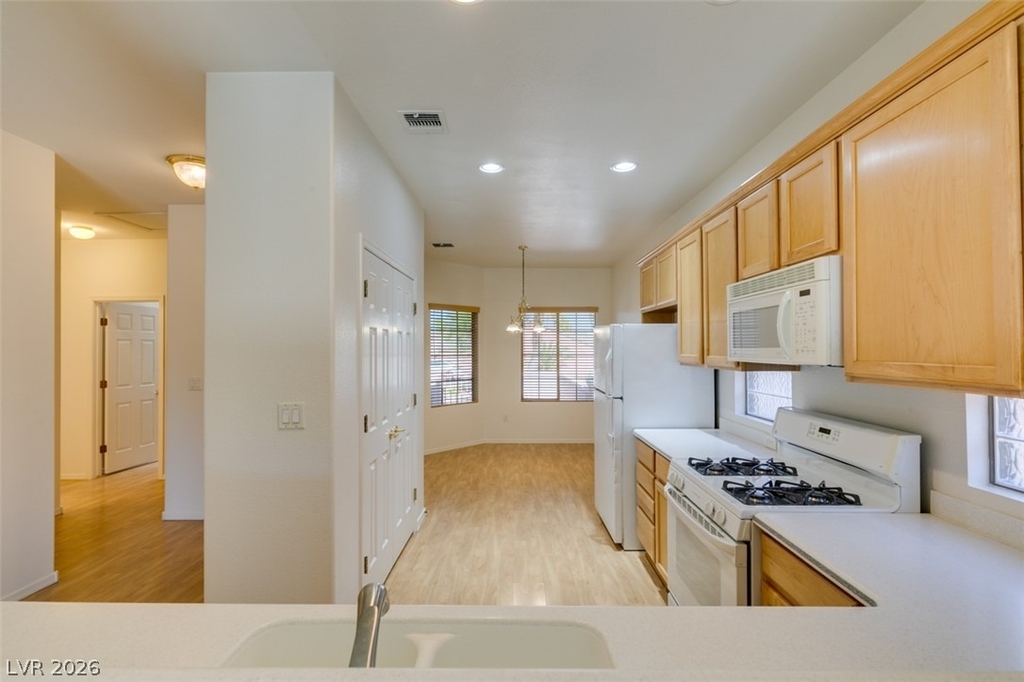 1864 High Mesa Drive - Photo 6