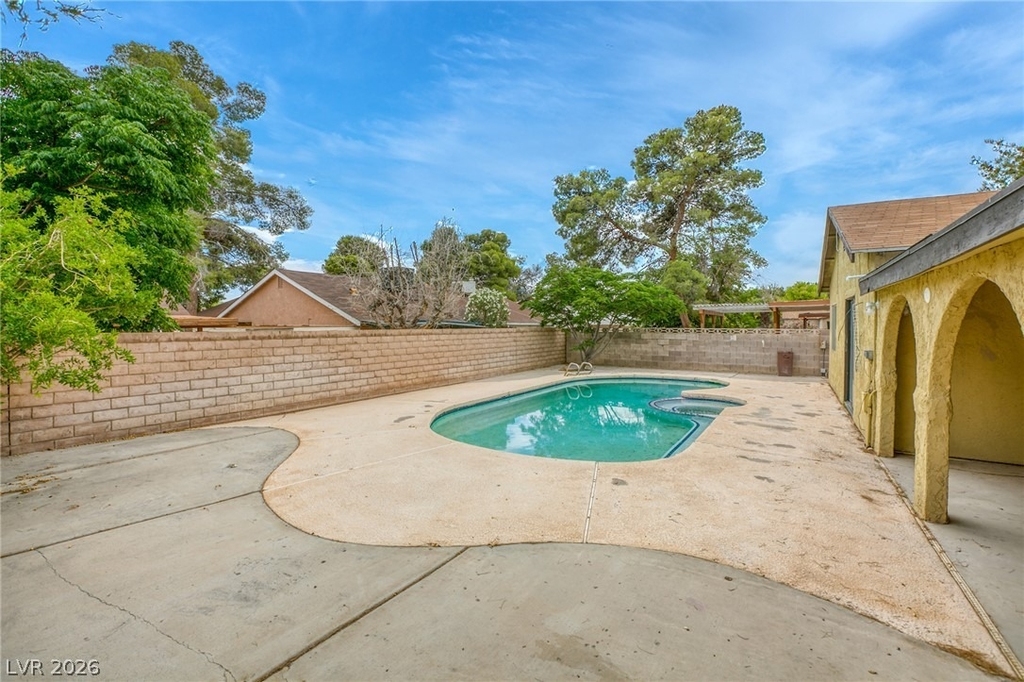 4828 Knollwood Drive - Photo 24