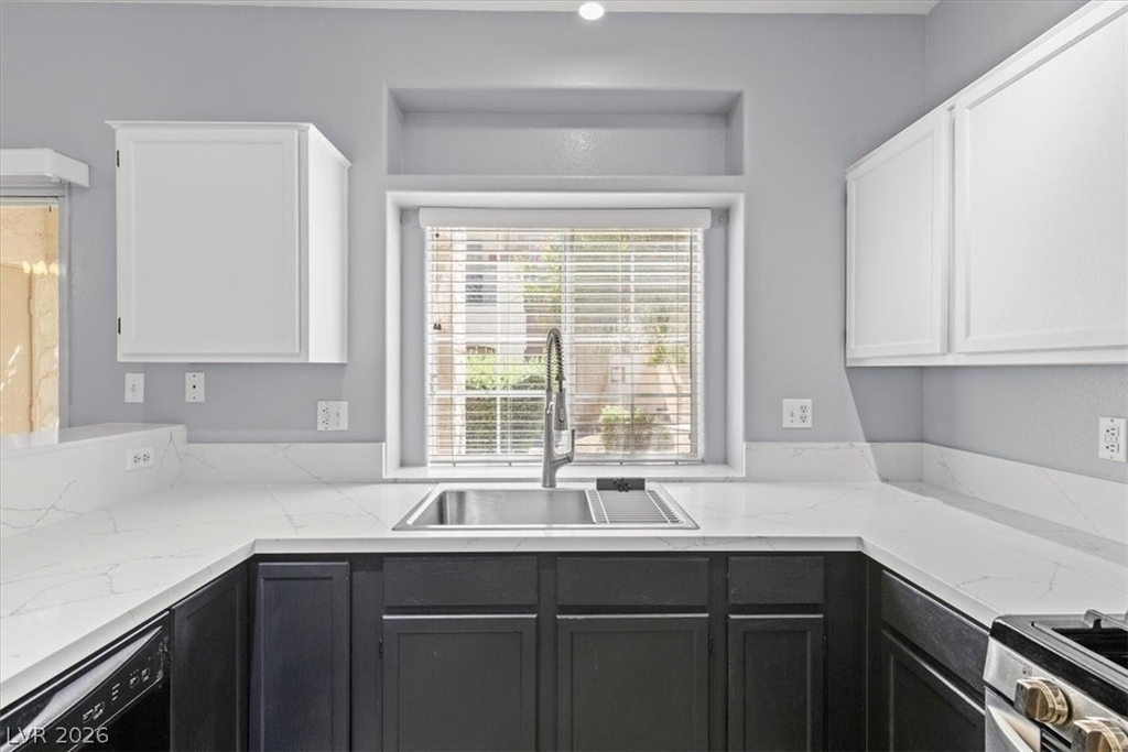6901 Squaw Mountain Drive - Photo 11