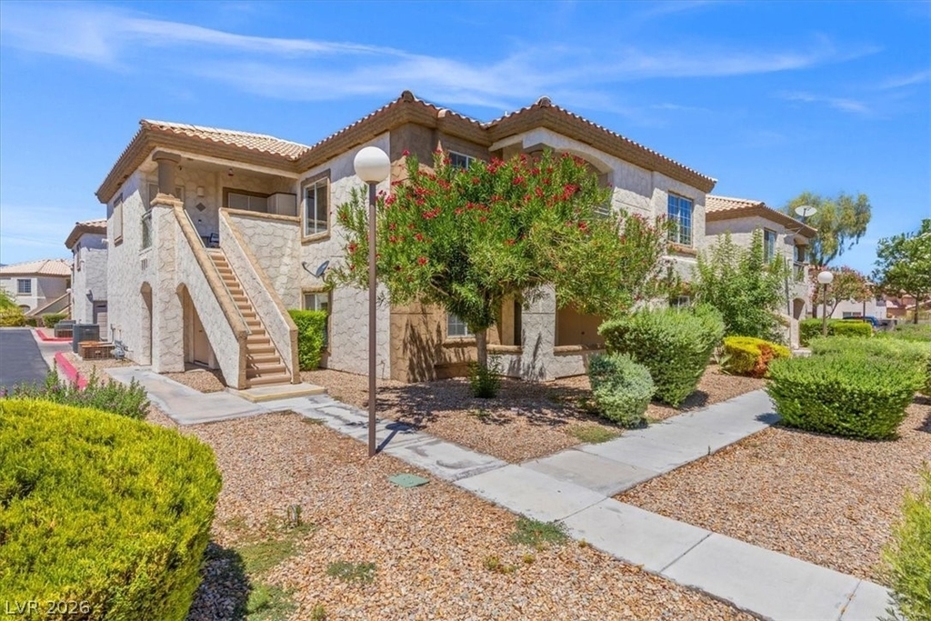 6901 Squaw Mountain Drive - Photo 0