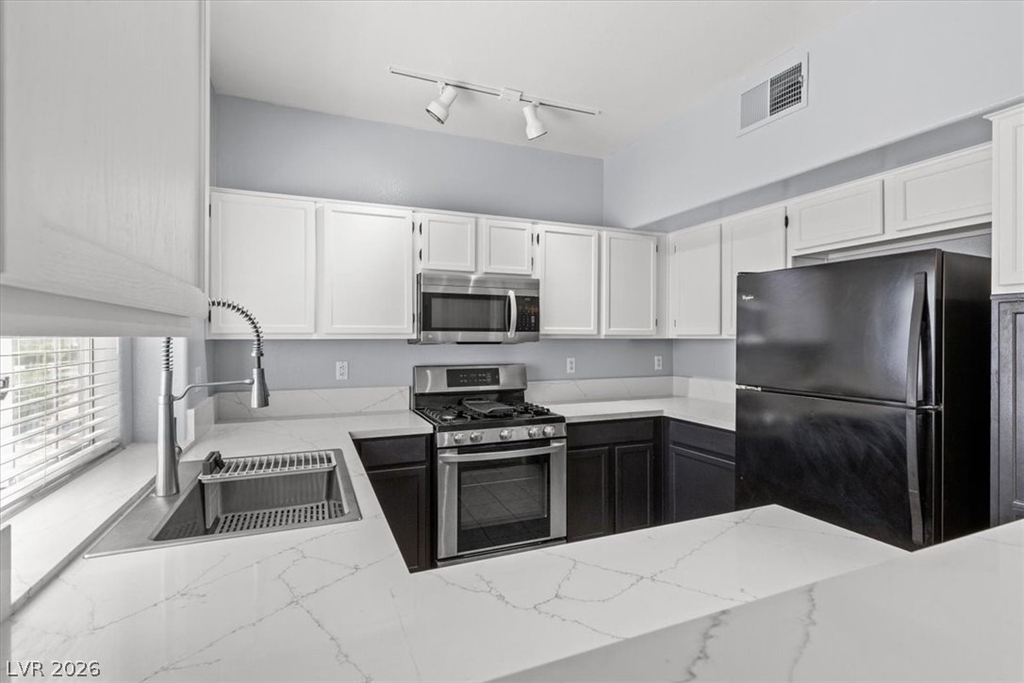 6901 Squaw Mountain Drive - Photo 10