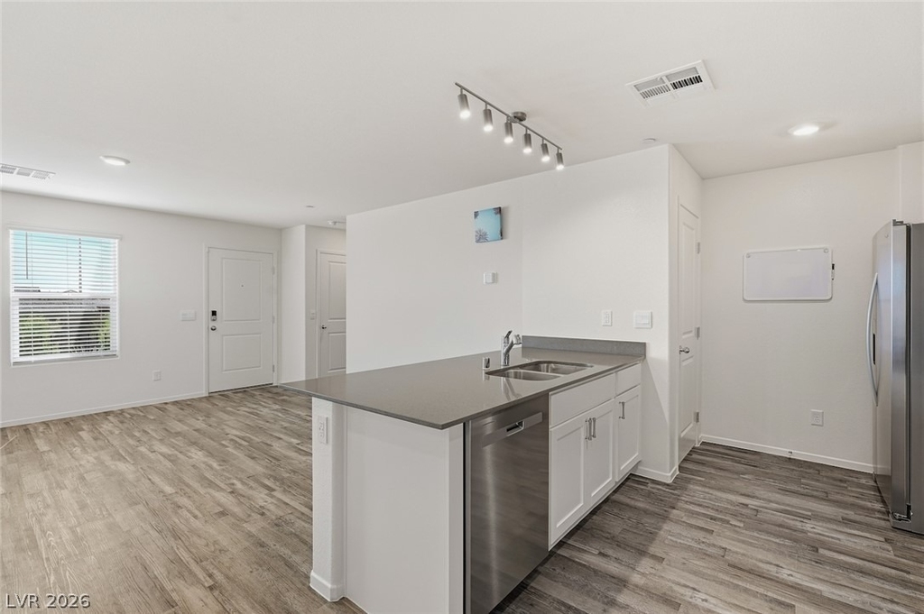 1689 Pamela Springs Lane - Photo 27