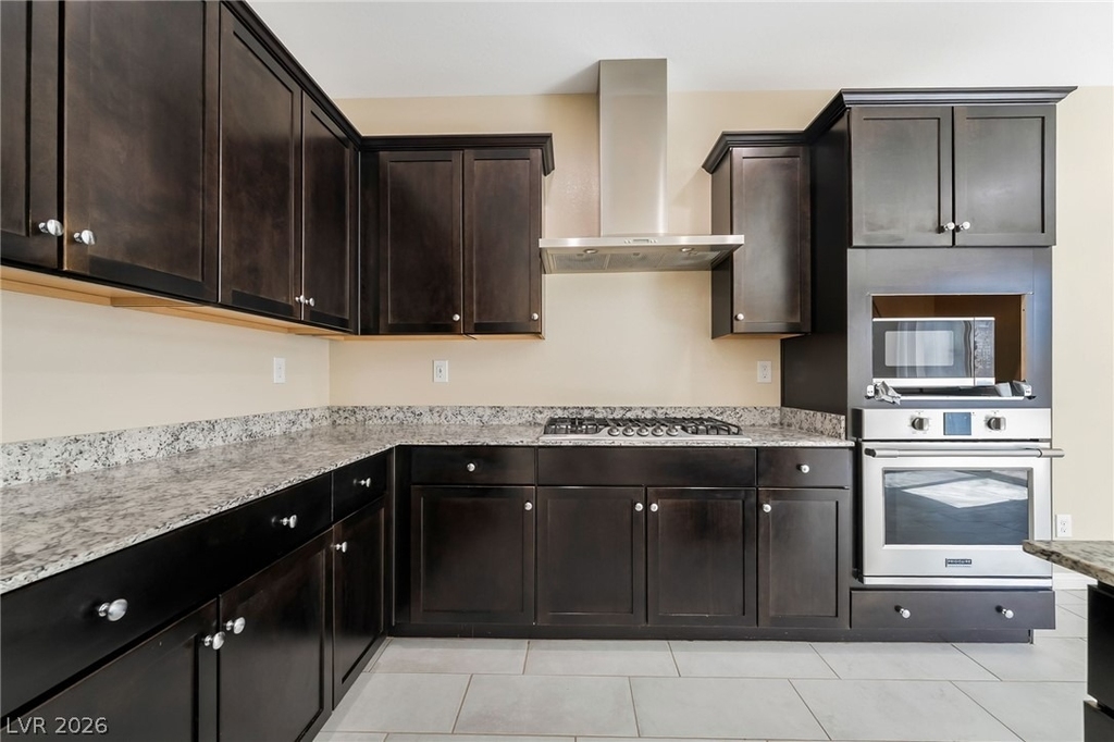 2915 Caxton Grove Drive - Photo 6