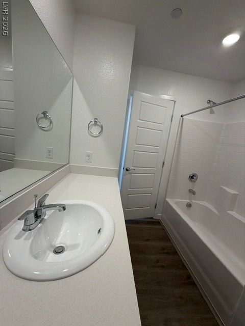 924 Alethea River Avenue - Photo 15