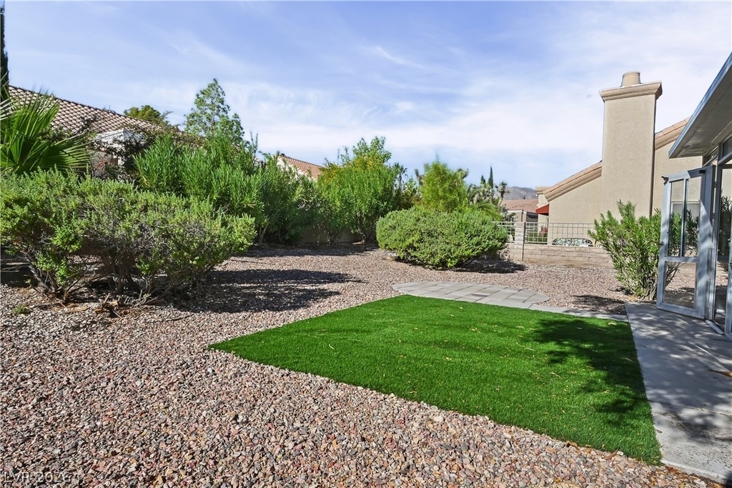 9009 Signal Terrace Drive - Photo 23