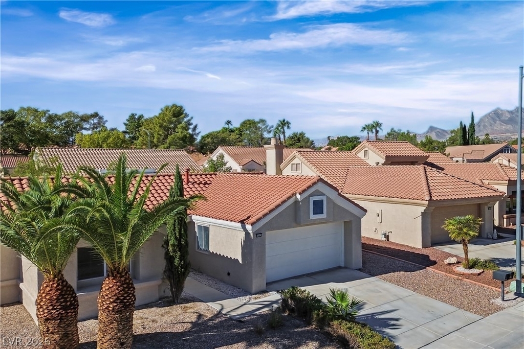 9009 Signal Terrace Drive - Photo 0