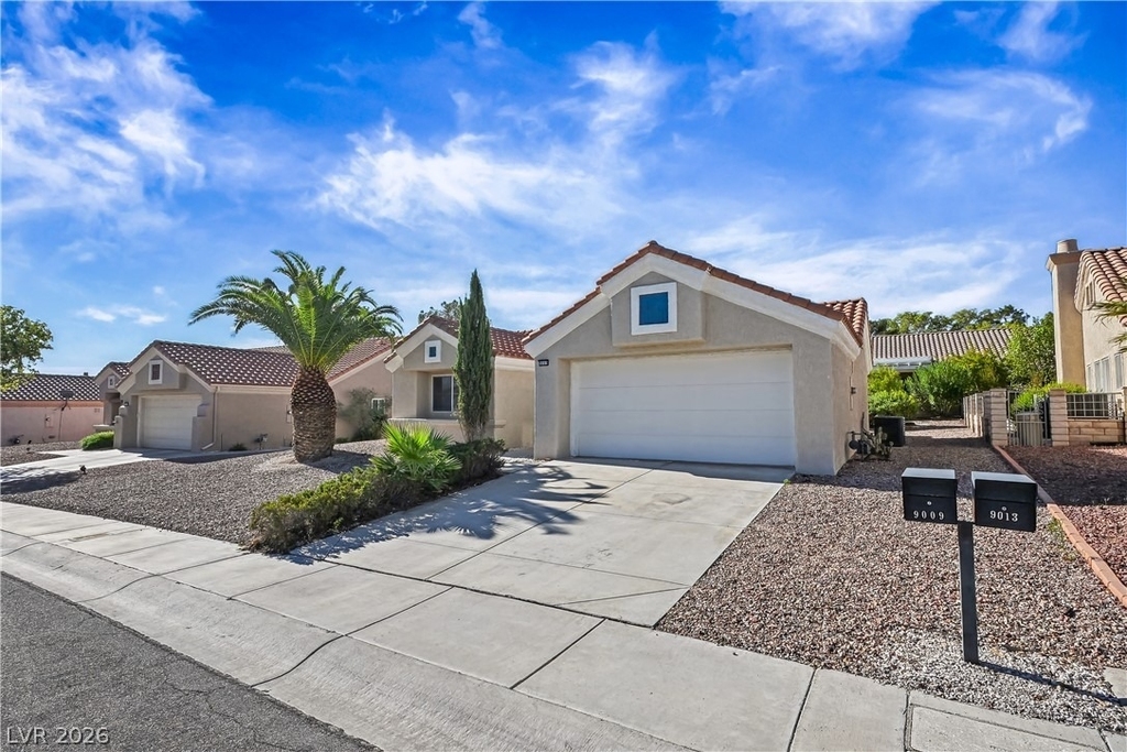 9009 Signal Terrace Drive - Photo 7