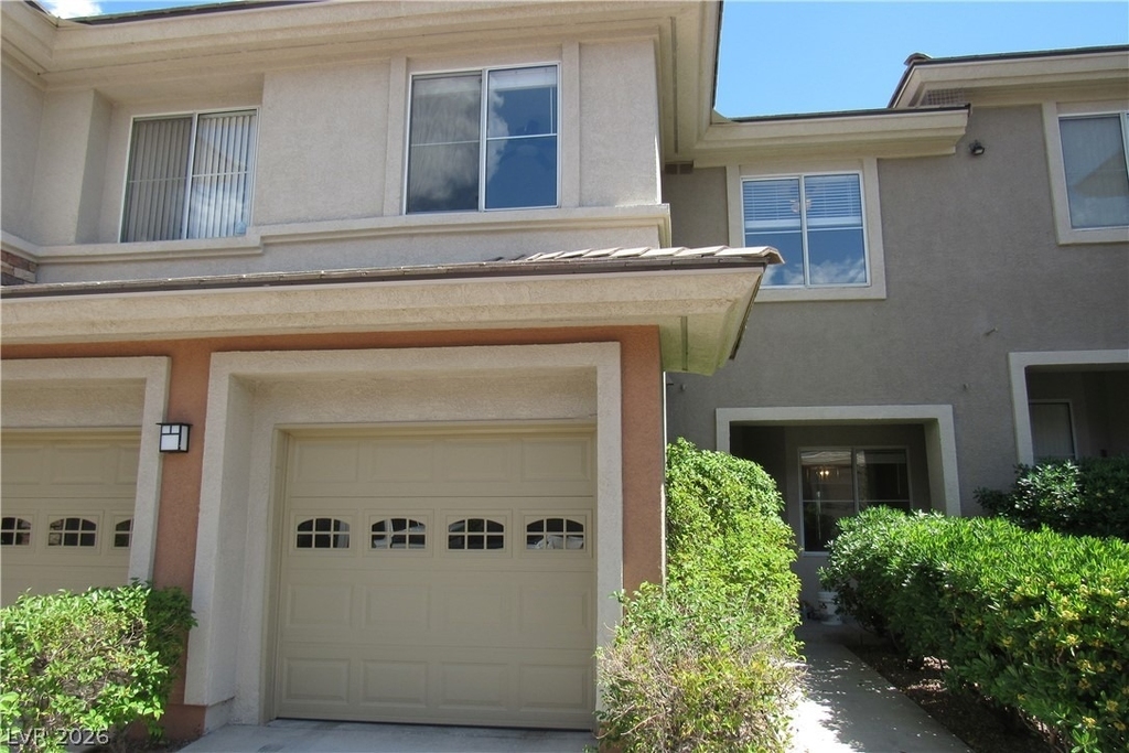712 Peachy Canyon Circle - Photo 0