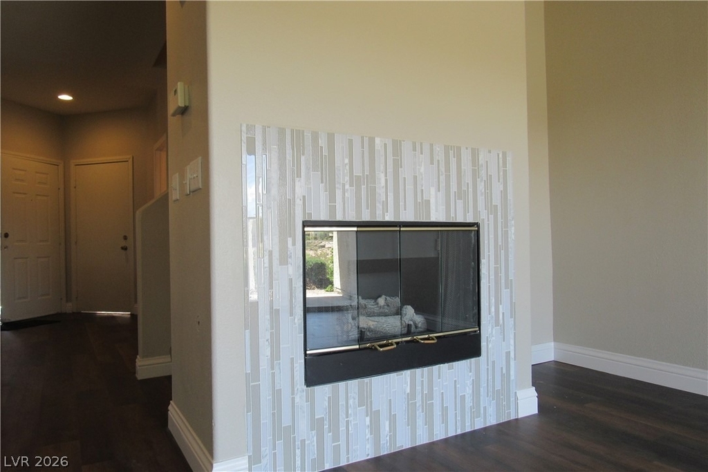 712 Peachy Canyon Circle - Photo 3