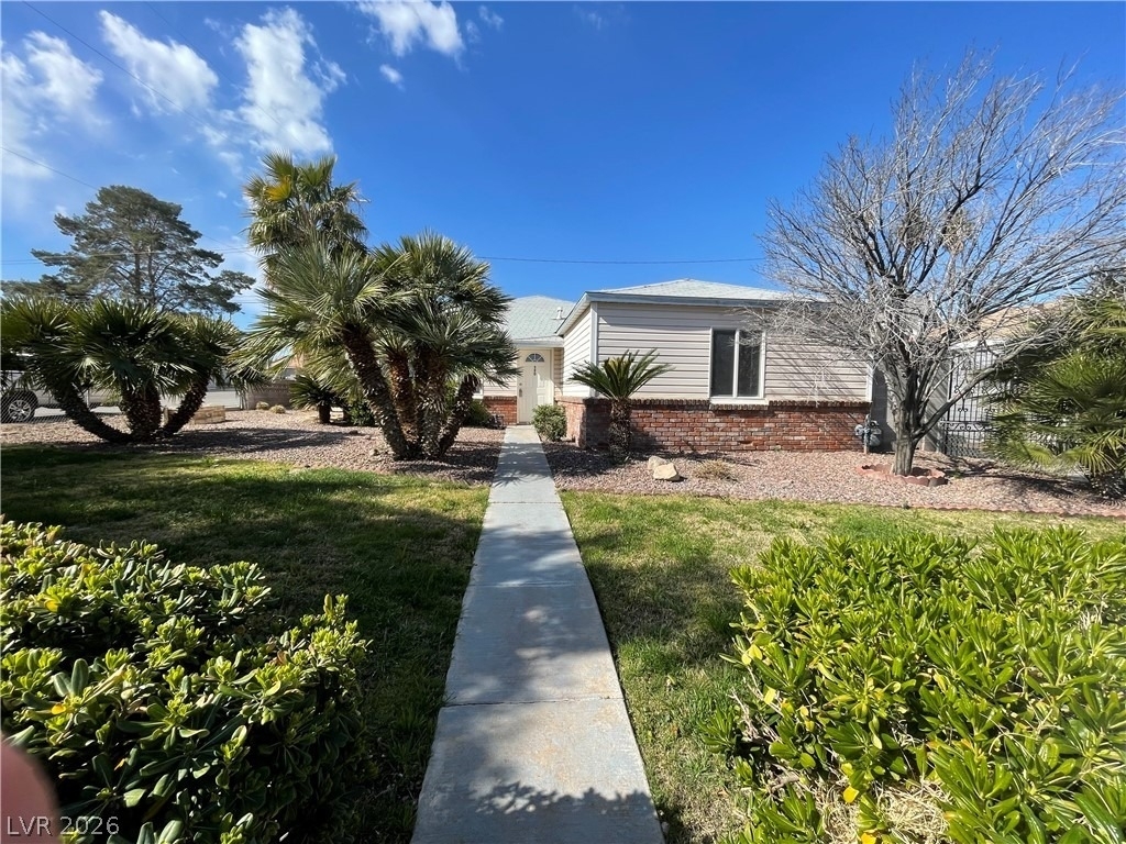 590 National Street - Photo 1