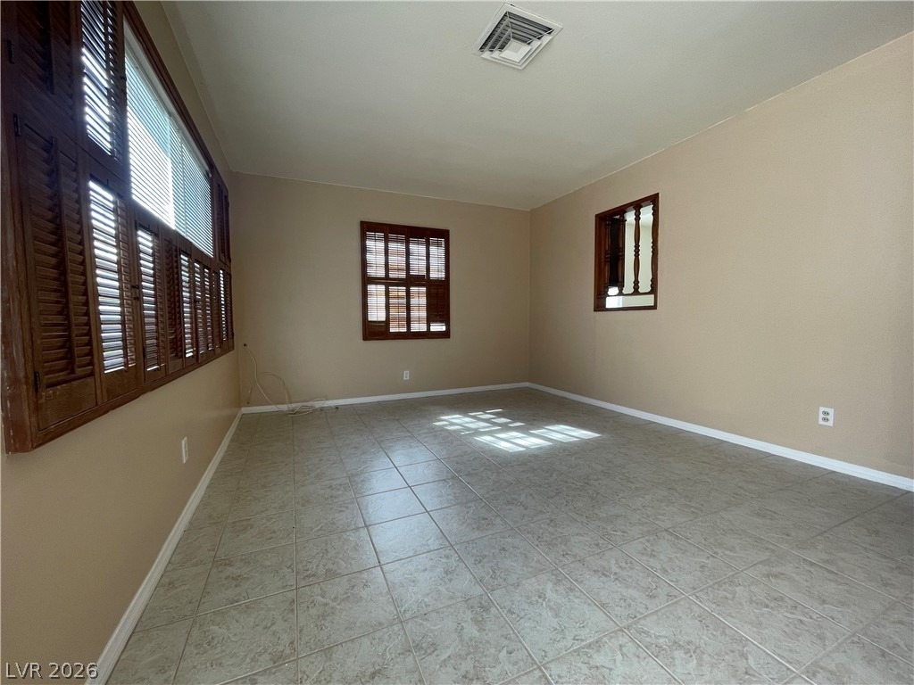 590 National Street - Photo 4