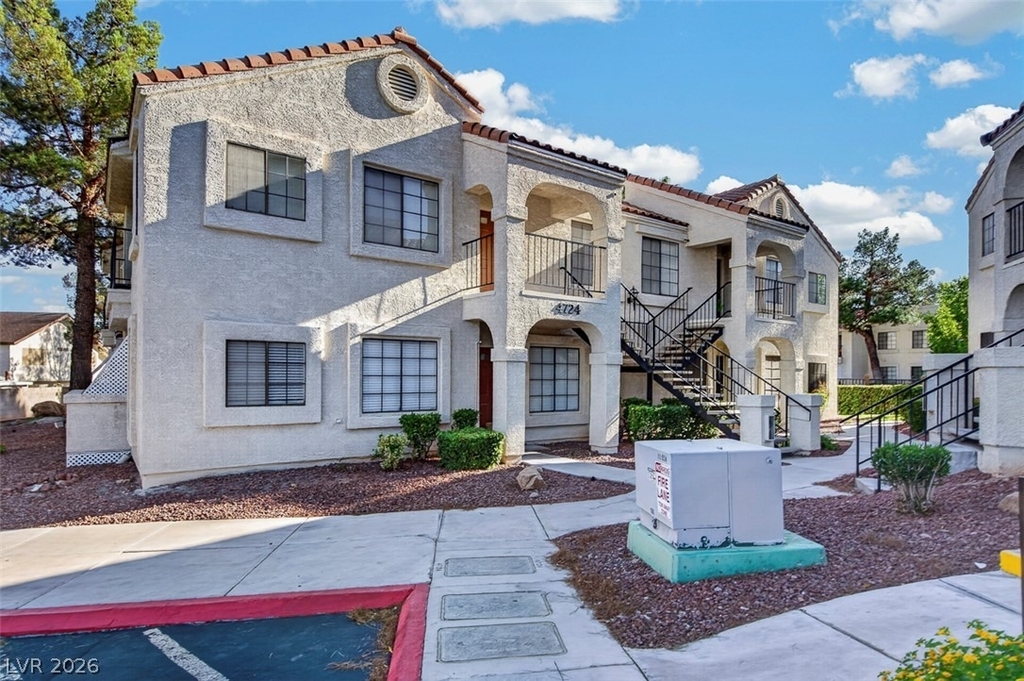 4724 Nara Vista Way - Photo 32
