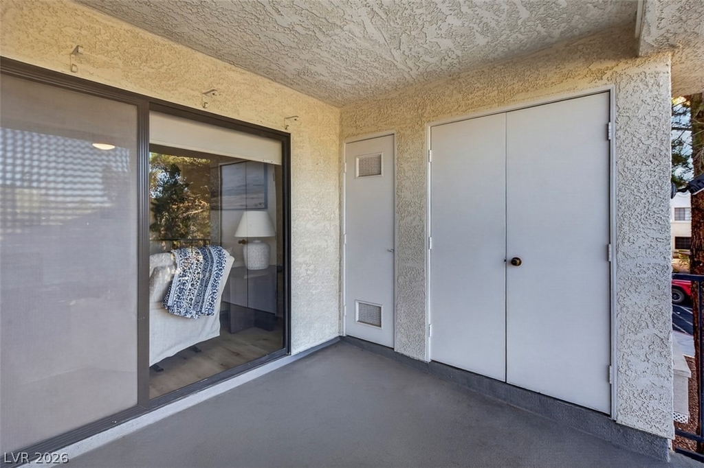 4724 Nara Vista Way - Photo 25