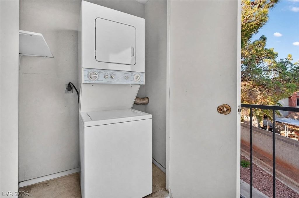 4724 Nara Vista Way - Photo 27