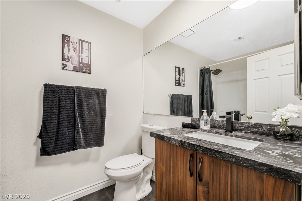 5576 W Rochelle Avenue - Photo 17
