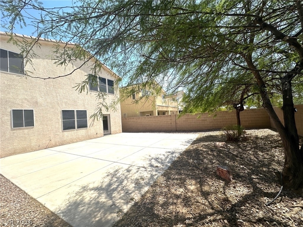 5007 Caprock Canyon Avenue - Photo 33