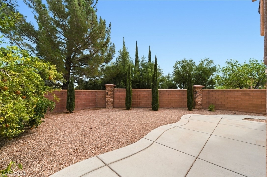 11436 Diveley Avenue - Photo 58
