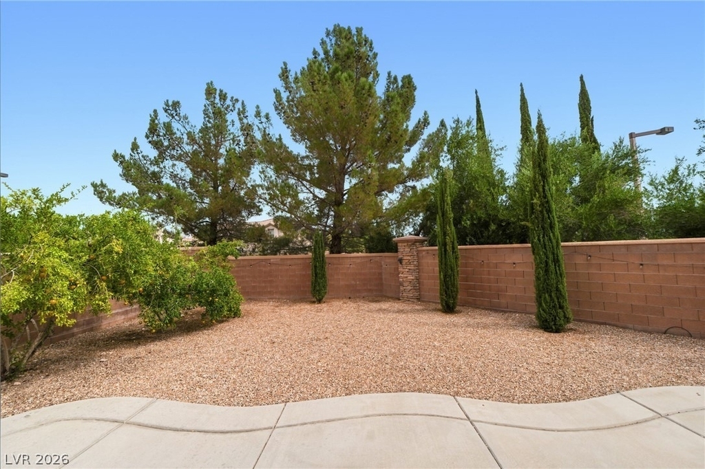 11436 Diveley Avenue - Photo 57