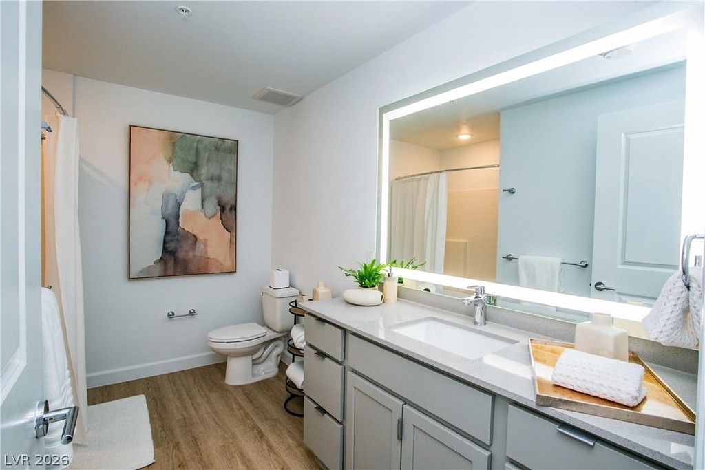 4480 Meadows Lane - Photo 5