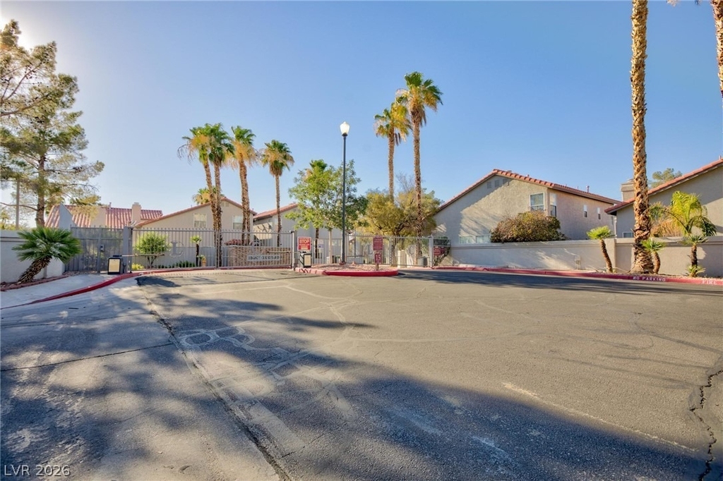 2246 Ramsgate Drive - Photo 1