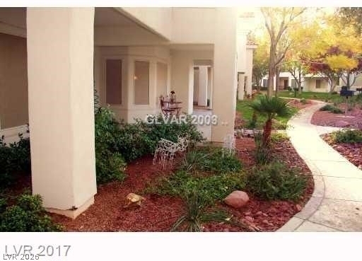 7636 Rolling View Drive - Photo 10