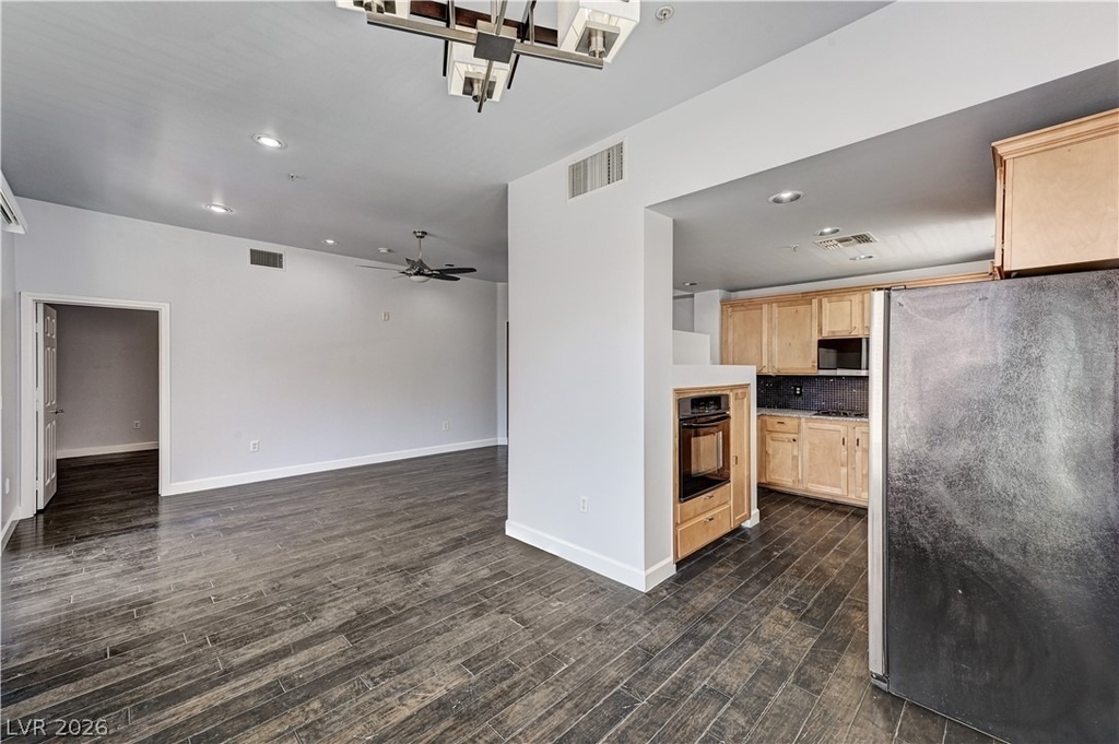75 E Agate Avenue - Photo 9