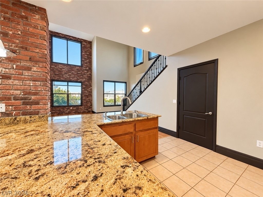 26 E Serene Avenue - Photo 10