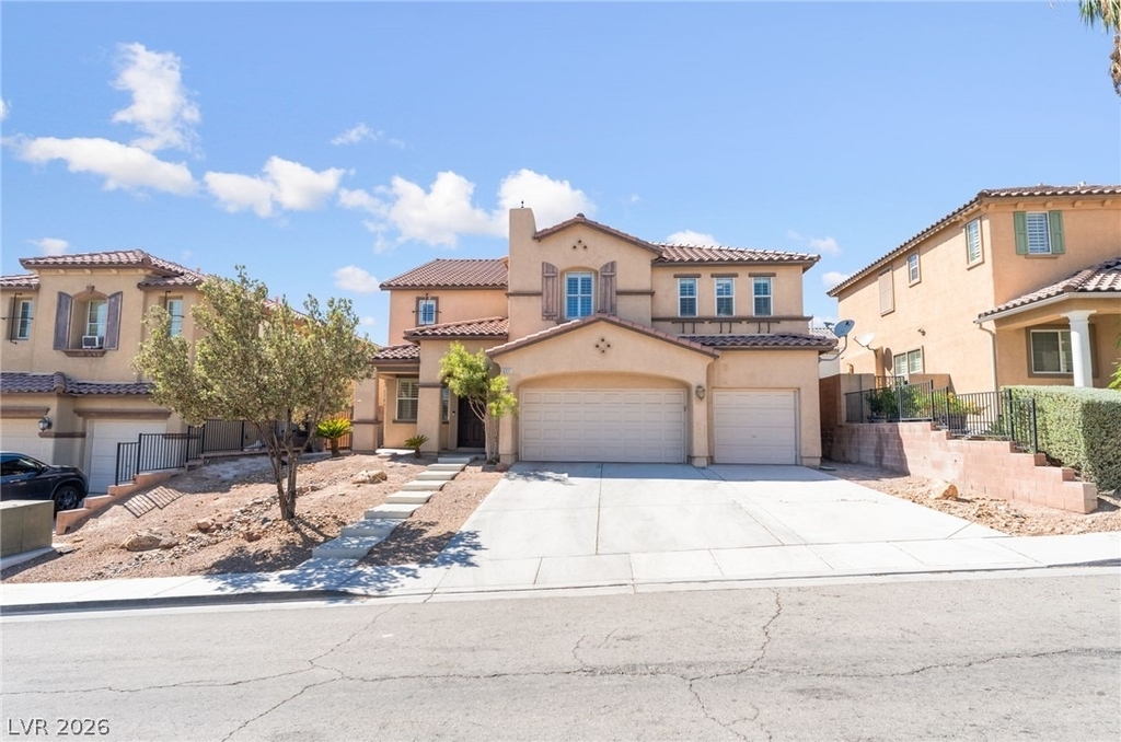 6221 Villa Emo Street - Photo 0