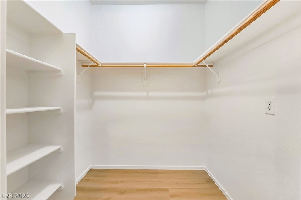 10245 S Maryland Parkway - Photo 18