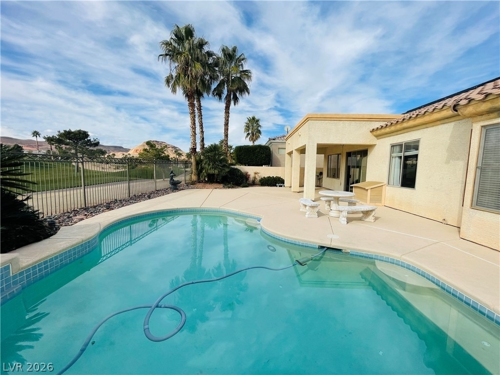 231 Cliff Valley Drive - Photo 4