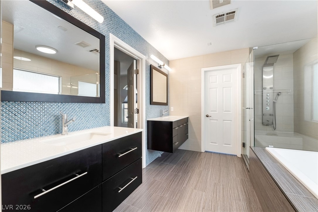 10328 Burwood Street - Photo 22